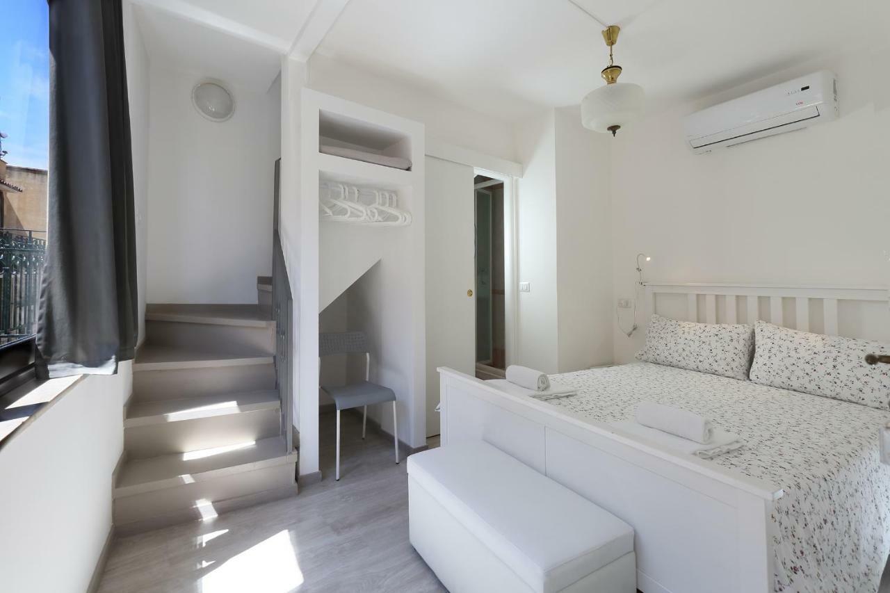 타오르미나 Casa Fresta B&B 외부 사진